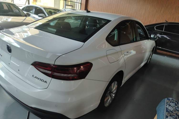 Used Volkswagen Lavida 2023 1.5L Automatic De Yi Edition
