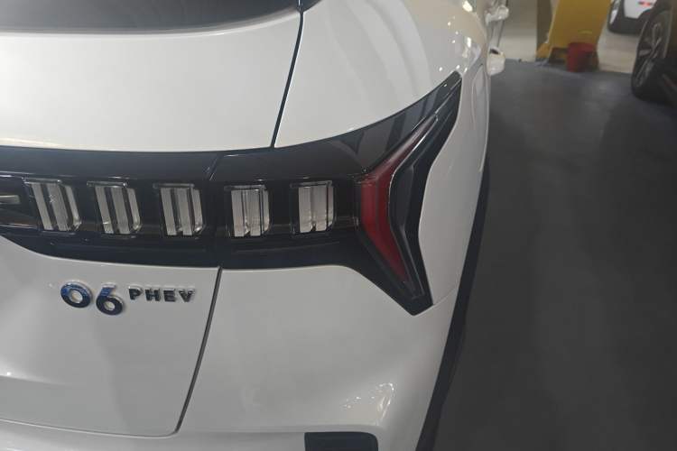 Used Lynk & Co 06 EM-P 2020 PHEV Plus
