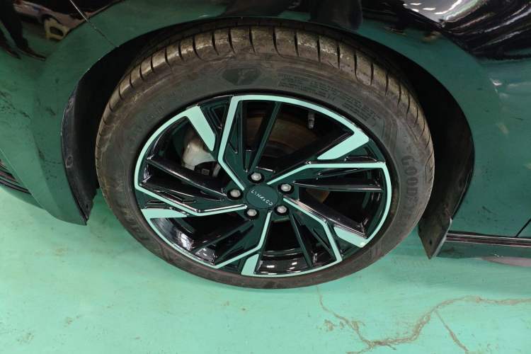 Used Lynk & Co 03 2023 1.5TD DCT JingPro
