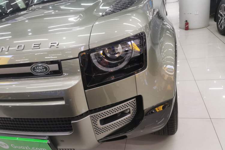 Used Land Rover Defender 2024 110 3.0T P400 X-DYNAMIC HSE
