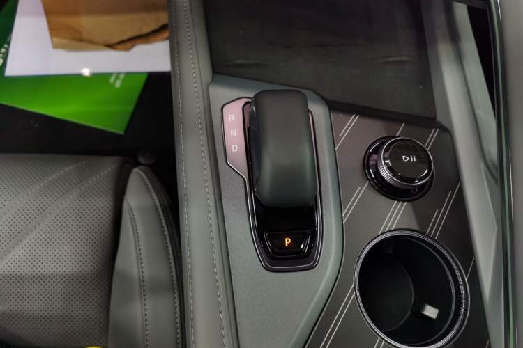 Used Zeekr 001 2024 WE Edition 100 kWh Rear-Drive
