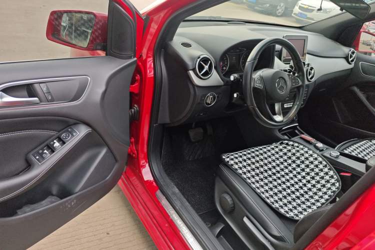 Used Mercedes-Benz B-Class 2015 B 200 Sport Edition