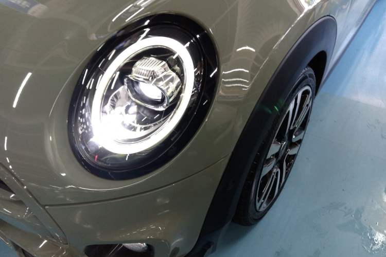 Used  MINI 2018 1.5T COOPER CABRIO Artist
