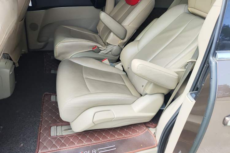 Used Buick GL8 2018 28T Luxury Model China VI Standard