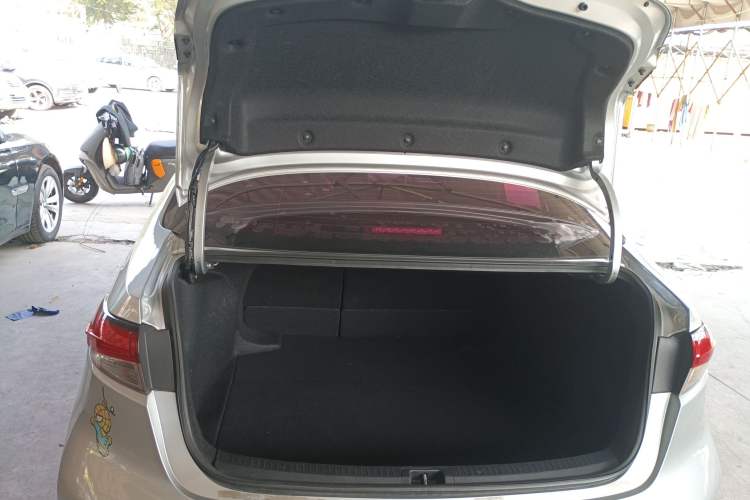 Used Toyota Levin 2021 Dual-Motor 1.8H E-CVT Progressive Edition