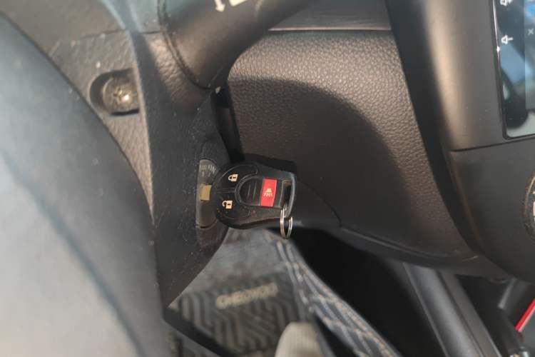 Used Nissan Tiida 2011 1.6L CVT Comfort Model
