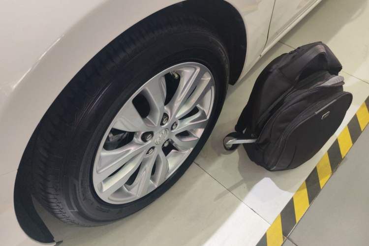 Used Buick GT 2021 Revised Version Flagship 1.5L Automatic Entry-Level Trim