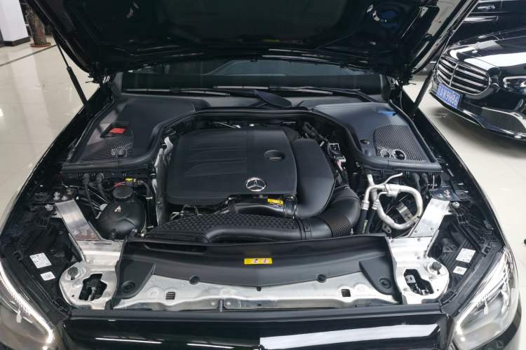 Used Mercedes-Benz E-Class 2022 Updated E 260 L
