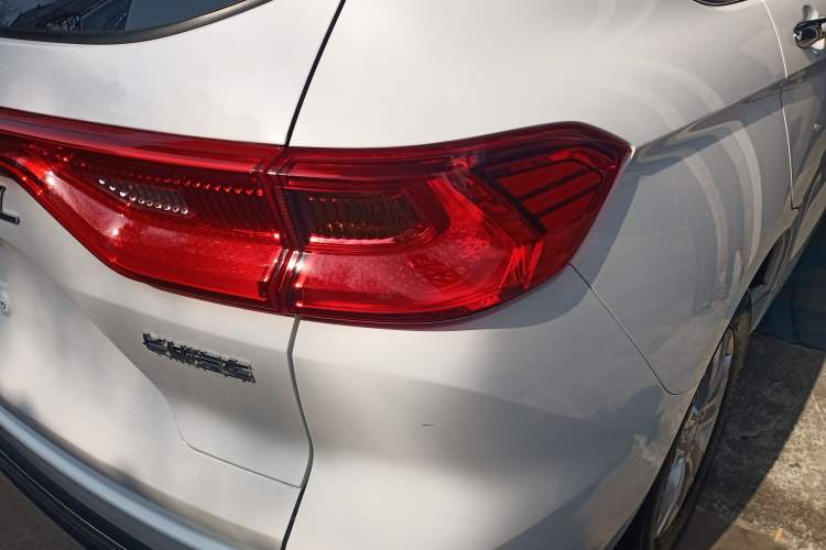 Used Haval M6 2023 PLUS 1.5T Manual Elite Smart Connectivity Model