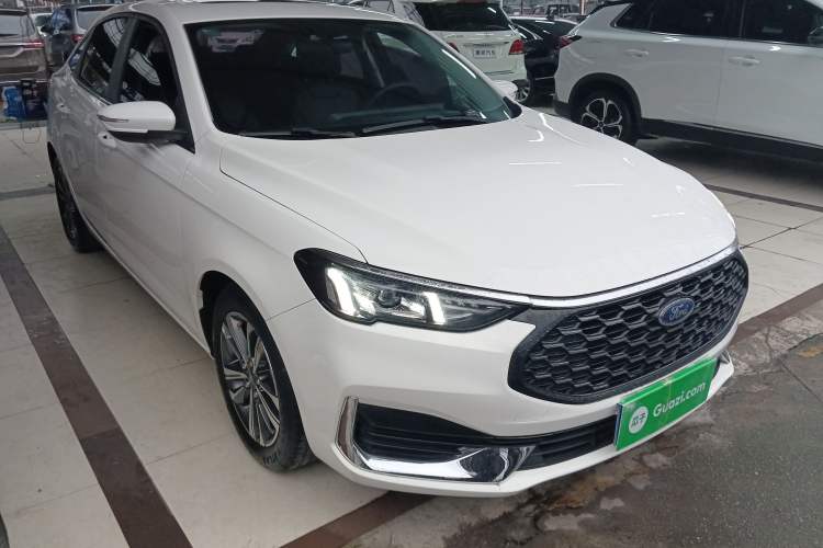 Used Ford Escort 2021 1.5L Automatic Diamond Edition
