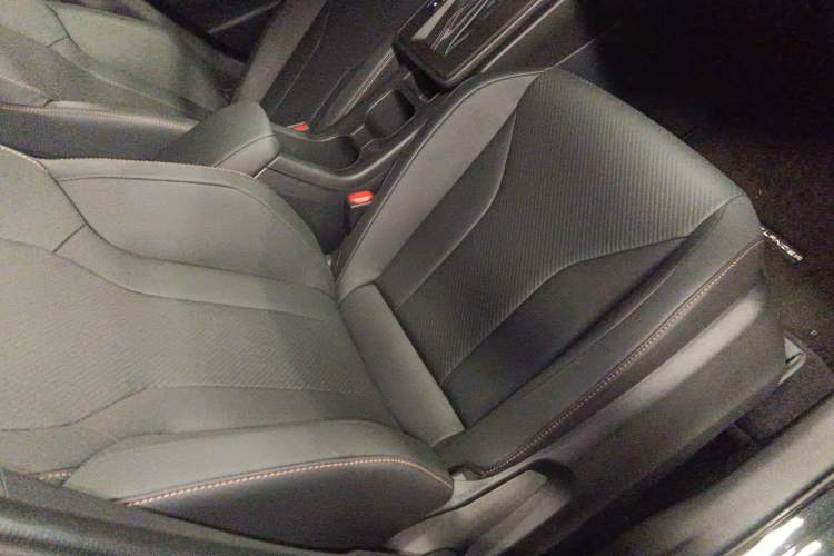 Used Toyota FRONTLANDER 
