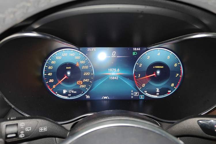 Used Mercedes-Benz GLC 2021 GLC 300 L 4MATIC Dynamic Model
