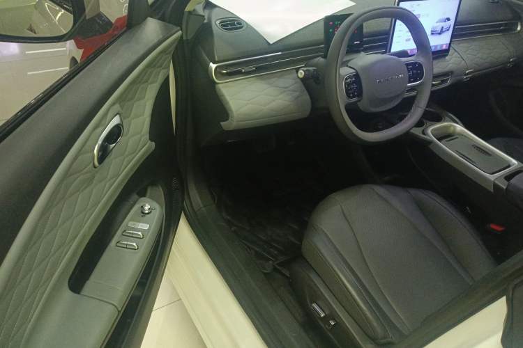 Used Dongfeng NAMMI 01 2024 New Edition 430 Plus Smart+
