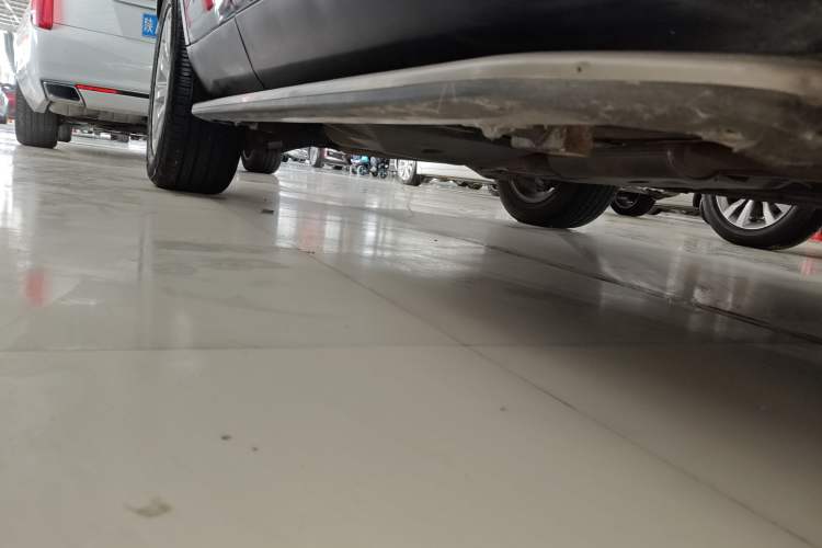 Used Land Rover Discovery Sport 2019 240 PS SE Version China VI Standard
