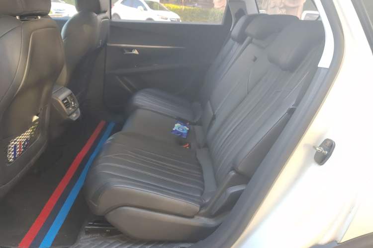 Used Peugeot 5008 2017 380THP 7-Seater Boundary-Free Edition