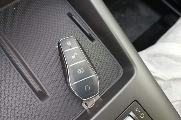 Used BYD Qin PLUS 2025 DM-i Smart Drive 55KM Leading Model