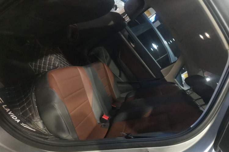 Used Volkswagen Lavida 2019 1.5L Automatic Comfort Edition China VI Standard
