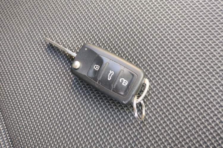 Used Volkswagen Jetta 2017 1.5L Manual Fashion Edition