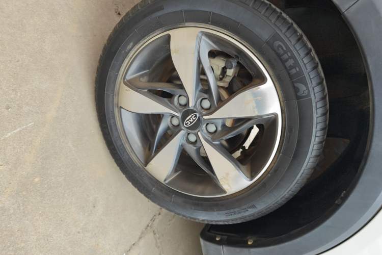 Used JAC Refine S3 2017 1.6L CVT Luxury Smart Model