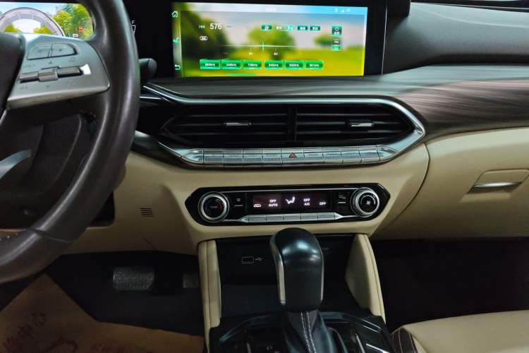 Used Bestune T77 2019 230 TID Automatic Luxury Version China VI Emission Standard
