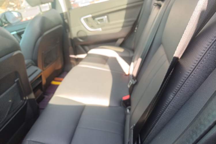 Used Land Rover Discovery Sport 2019 240 PS SE Version China VI Standard