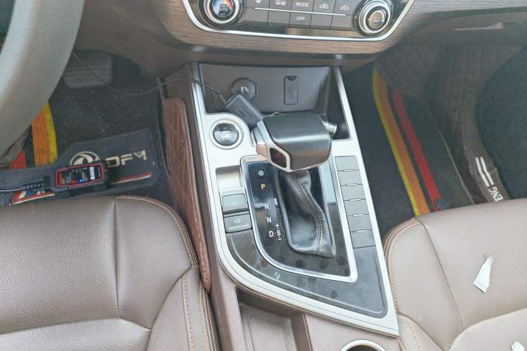 Used FORTHING Joyear X5 2017 Jingxiang Series 1.5T CVT Luxury Model
