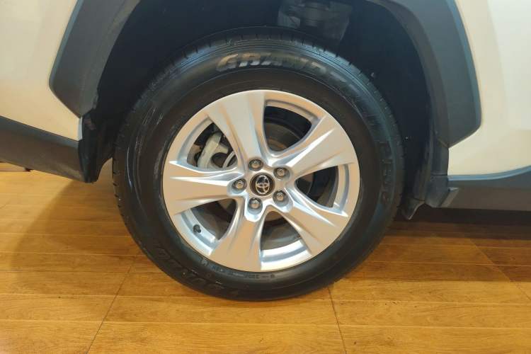 Used Toyota RAV4 2023 2.0L CVT Two-Wheel Drive Urban Edition
