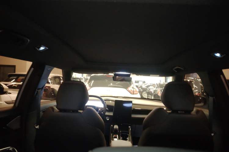 Used Geely Auto Emgrand X7 Sport 2024 1.5TD Prestige Edition
