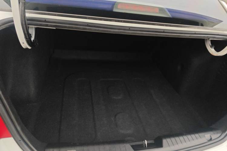 Used Chevrolet Cruze 2015 1.5L Classic SE MT
