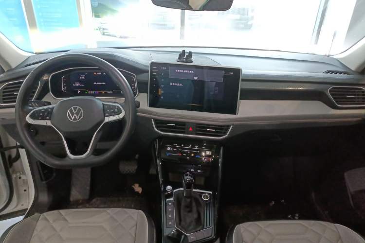 Used Volkswagen Tayron 2023 300TSI Two-Wheel-Drive Luxury Plus Advanced Edition