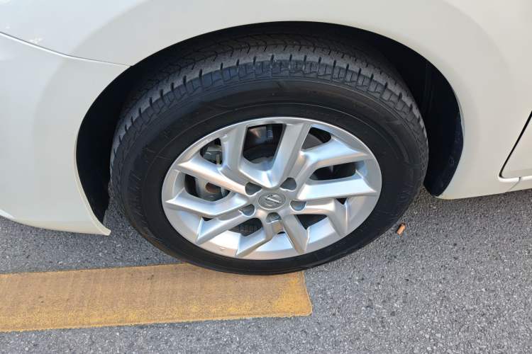 Used Nissan Tiida 2024 1.6L CVT Cool Dynamic Edition
