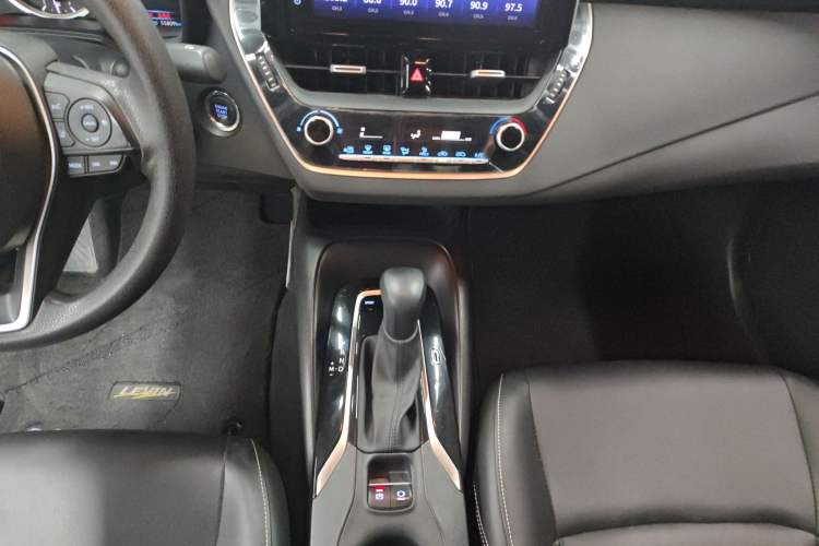 Used Toyota Levin 2019 185T CVT Luxury Edition China VI Standard
