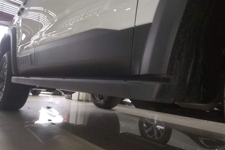 Used Beijing Auto BJ40 2024 2.0T All-New Urban Hunter Edition Chivalrous Style
