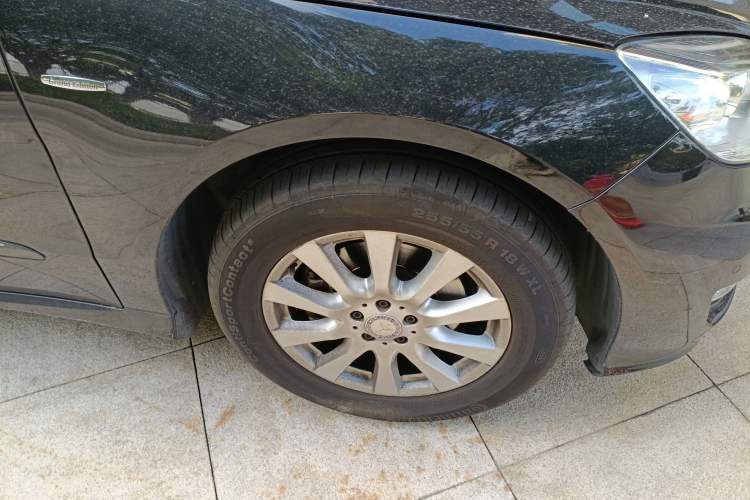 Used Mercedes-Benz R-Class 2017 R 320 4MATIC Business Edition Prestige Model
