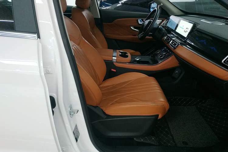 Used JETOUR Shanhai Shanhai L7 2024 1.5T 120km ULTRA 7-Seater
