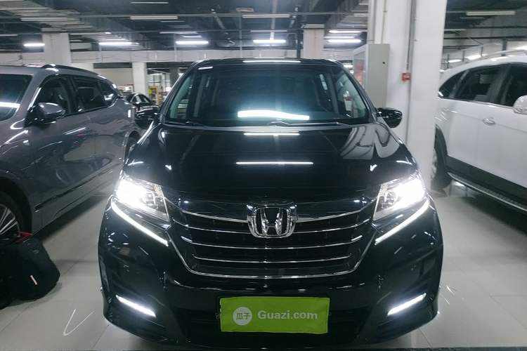 Used Honda Elysion 2016 2.4L Luxury Edition

