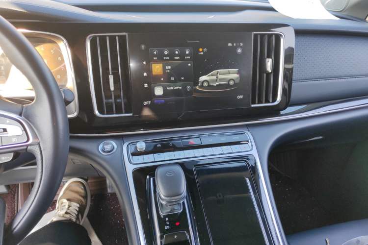 Used GAC Trumpchi M8 2023 Lingxiu Series 390T Prestige Edition
