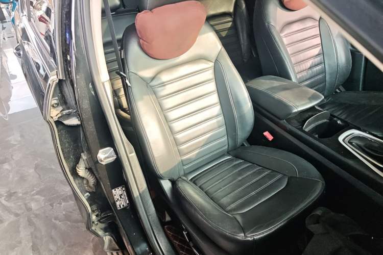 Used Ford Edge 2016 EcoBoost 245 Four-Wheel Drive Titanium Edition 7-Seater