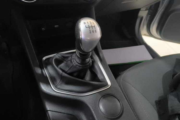 Used Great Wall Wingle 7 2019 2.0T Diesel Two-Wheel Drive Value Edition China VI Standard Big Double Cab GW4D20M