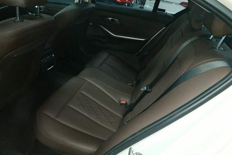 Used BMW 3 Series 2023 325Li M Sport Package
