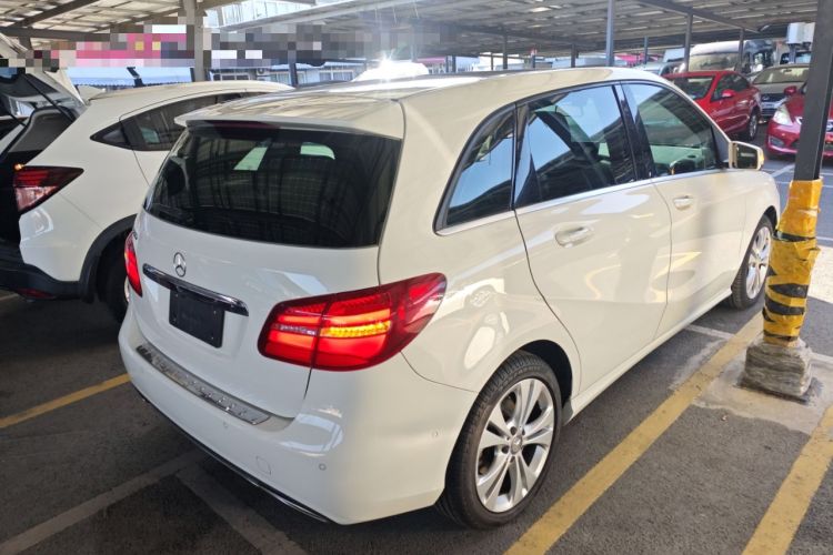 Used Mercedes-Benz B-Class 2015 B 200 Luxury Model
