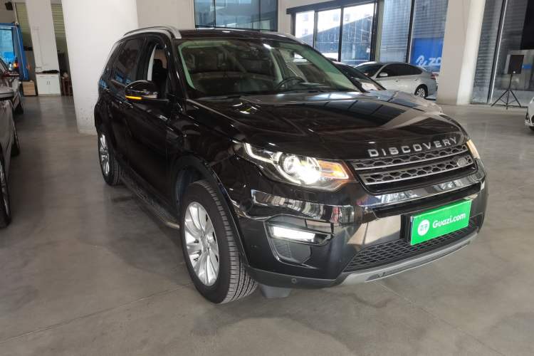 Used Land Rover Discovery Sport 2018 240 PS SE Version