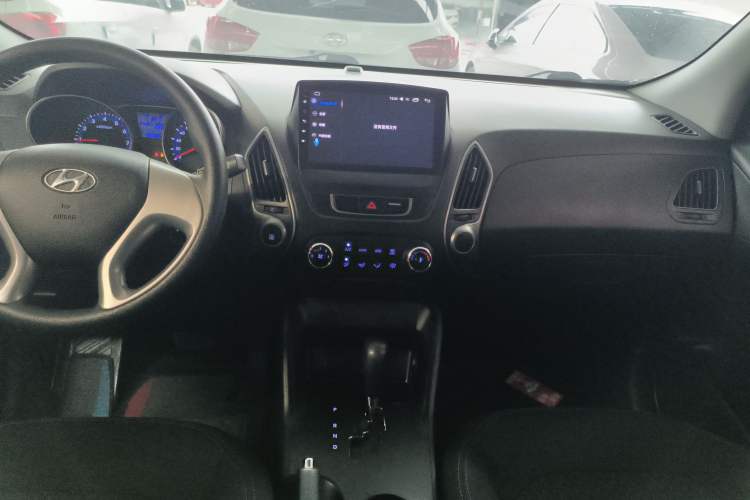 Used Hyundai ix35 2015 2.0L Automatic 2WD Comfort Edition China V Standard
