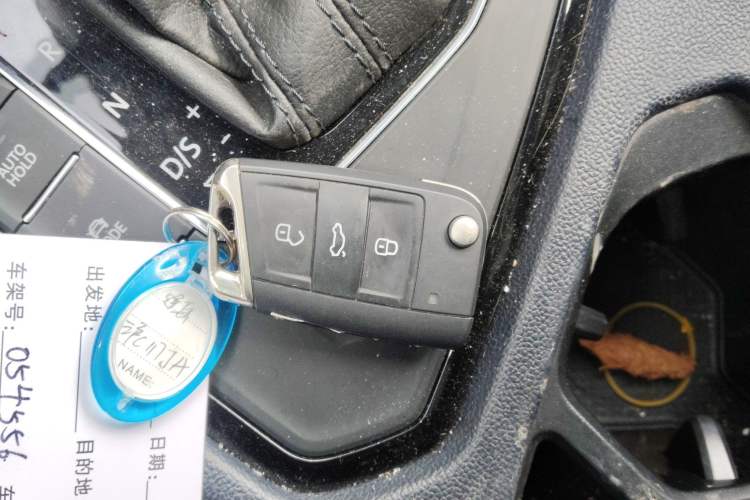 Used Volkswagen Tharu 2024 300TSI Two-Wheel-Drive Moon Luxury Edition