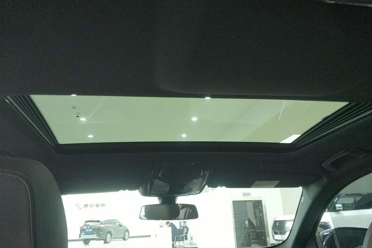 Used BMW 5 Series 2022 Second Facelift 525Li M Sport Package