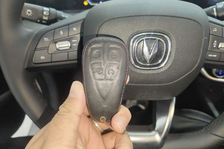 Used Changan Eado 2021 PLUS Blue Whale NE 1.4T GDI DCT Prestige Model
