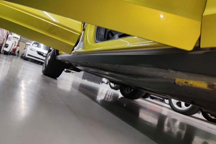 Used Volkswagen T-ROC 2023 300TSI DSG Two-Wheel Drive Starlight Edition
