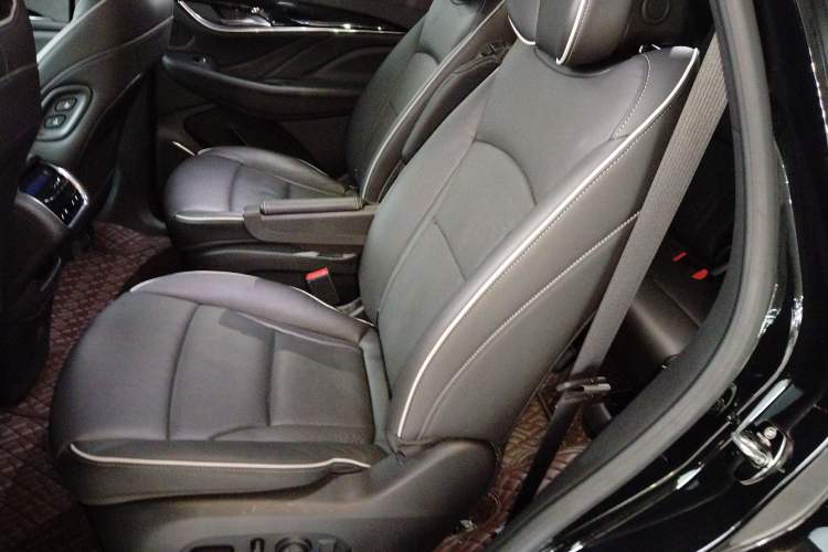 Used Buick Enclave 2022 652T 4x4 Prestige Flagship 6-Seater
