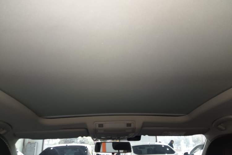 Used Volkswagen T-ROC 2018 280TSI DSG Two-Wheel-Drive Comfort Version China V Standard