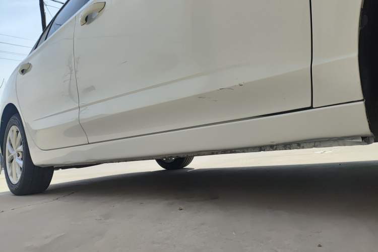 Used Roewe i5 2019 1.5L Automatic 4G Connected Langyue Edition